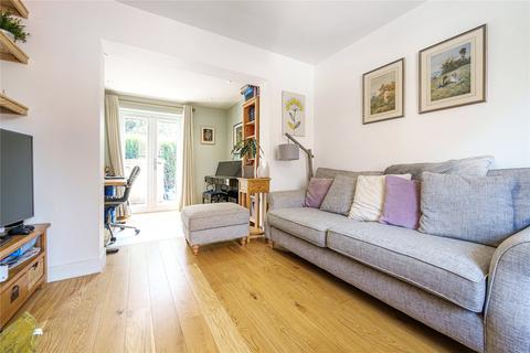 19 Walnut Tree Close, Guildford, GU1 4UL