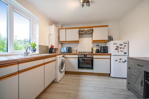 15, Culver House Boxgrove Road, Guildford, GU1 2LT