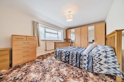 235 Cabell Road, Guildford, GU2 8JN