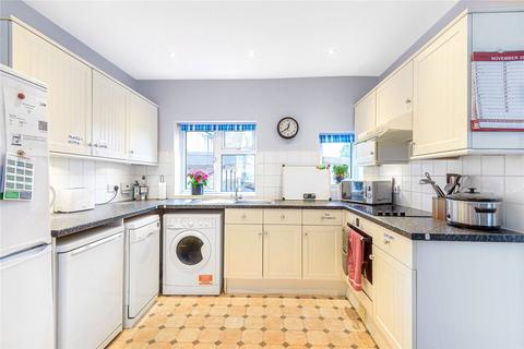 Flat 1, 19 Madrid Road, Guildford, GU2 7NU