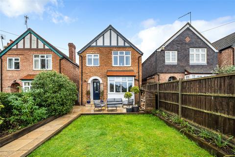70 Rydes Hill Road, Guildford, GU2 9UG