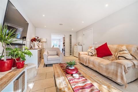 50 Forster Road, Guildford, GU2 9AF