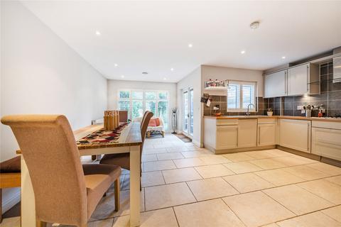 50 Forster Road, Guildford, GU2 9AF