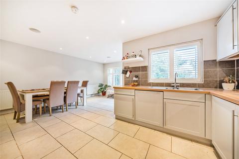 50 Forster Road, Guildford, GU2 9AF