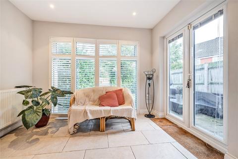 50 Forster Road, Guildford, GU2 9AF