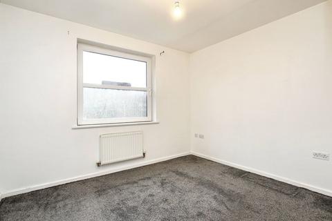 2 bedroom property for sale, Lower Hall Street, St. Helens, WA10