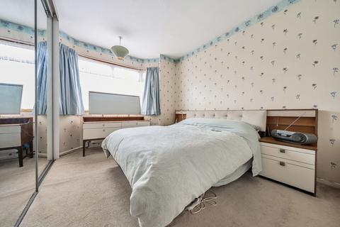 62 Envis Way, Fairlands, Guildford, GU3 3NJ