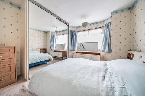 62 Envis Way, Fairlands, Guildford, GU3 3NJ