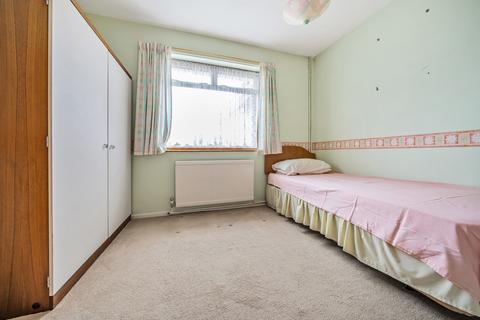 62 Envis Way, Fairlands, Guildford, GU3 3NJ