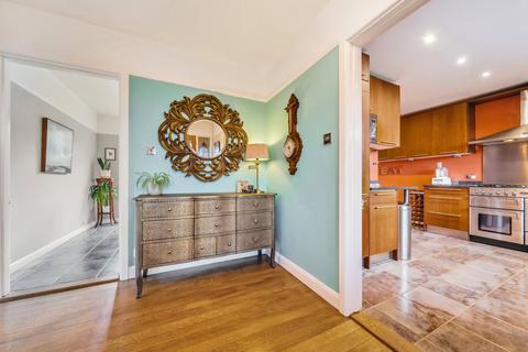 3 Scillonian Road, Guildford, GU2 7PG