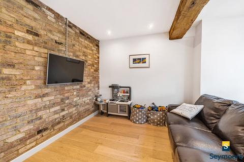 40 Johnston Walk, Guildford, GU2 9XR