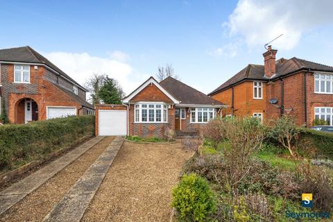 2 bedroom bungalow for sale, Guildford, Surrey GU2