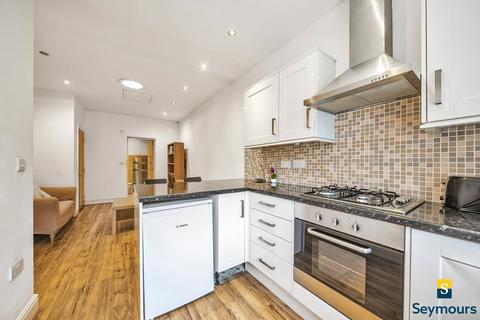 1 bedroom flat for sale, Farnham Road, Surrey GU2