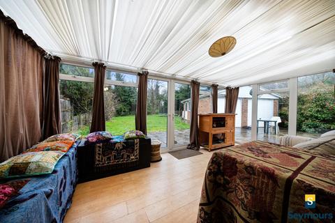 3 bedroom bungalow for sale, Fairlands, Guildford GU3