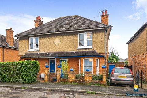 8 Baden Road, Guildford, GU2 9NZ