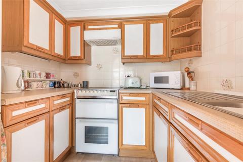 2 bedroom flat for sale, York Road, Surrey GU1