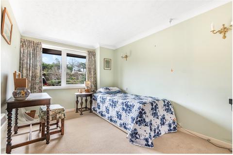 2 bedroom flat for sale, York Road, Surrey GU1