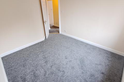 2 bedroom flat for sale - Clarence Road, Gosport PO12