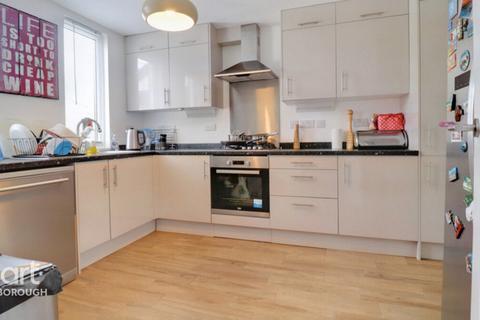 57 Beckingham, Orton Goldhay, Peterborough, PE2 5TL