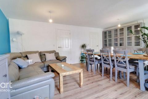 57 Beckingham, Orton Goldhay, Peterborough, PE2 5TL