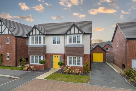 4 bedroom detached house for sale, Farthing Way, Berry Hill, Mansfield