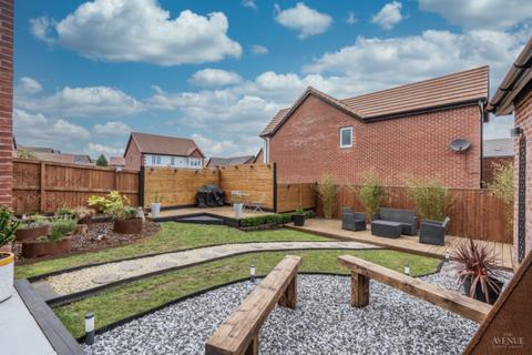 4 bedroom detached house for sale, Farthing Way, Berry Hill, Mansfield