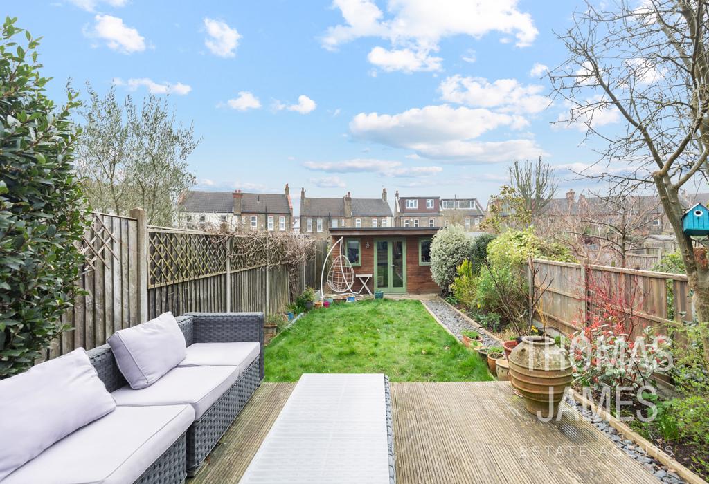 Kingsley Road, large garden with a garden studio