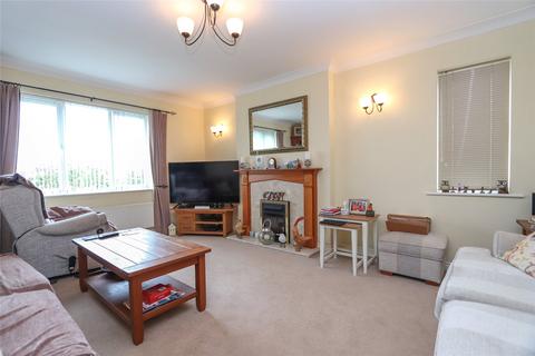 32 Baldwin Drive, Okehampton, EX20 1UH