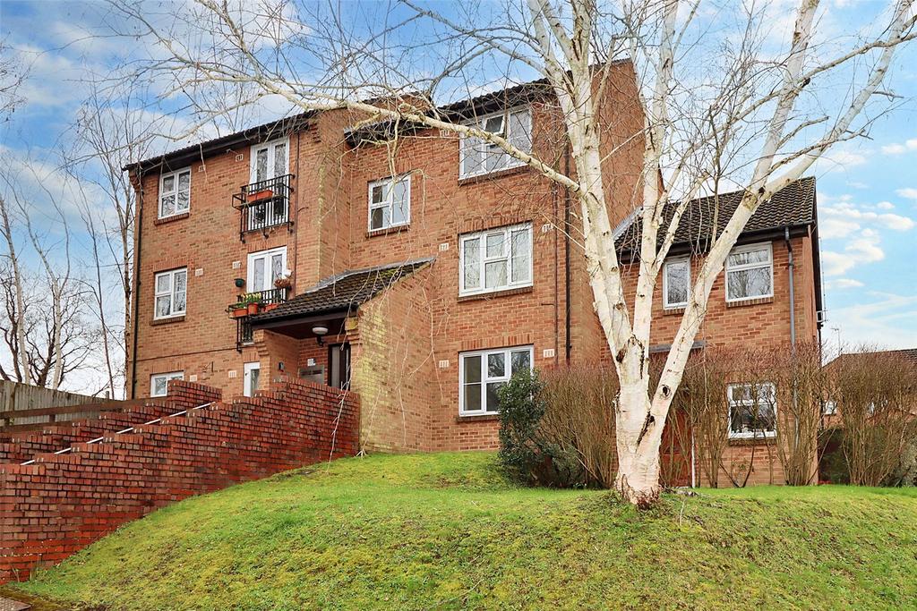 Wych Hill Park, Surrey GU22 1 bed flat for sale £170,000