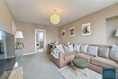 3 bedroom apartment for sale - 51 Carmel Avenue, Kilmarnock