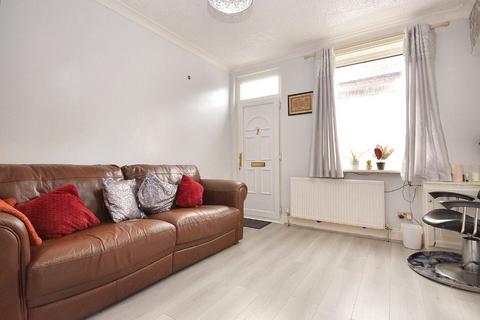 2 bedroom terraced house for sale, Newland Street, Wakefield, West Yorkshire