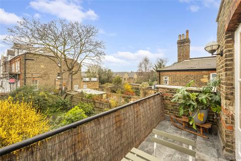2 bedroom flat for sale - Weston Park, Crouch End, London, N8