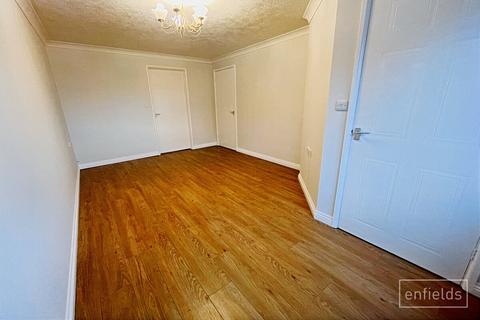 2 bedroom end of terrace house for sale - Southampton SO16
