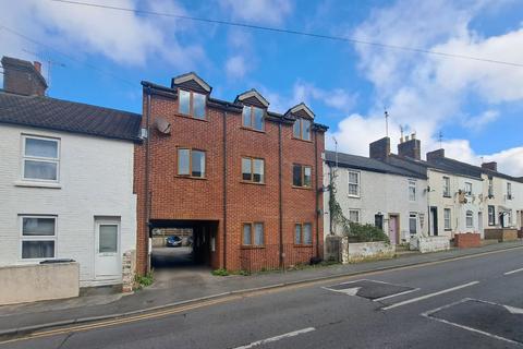 Flat 2, 144 Huish, Yeovil, BA20 1BQ