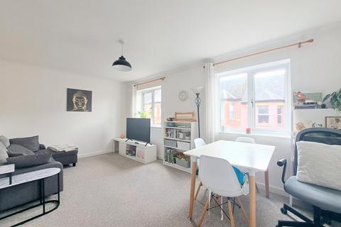 Flat 2, 144 Huish, Yeovil, BA20 1BQ