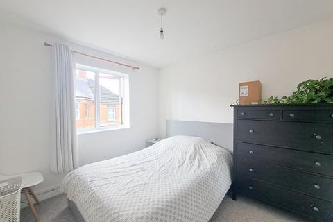 Flat 2, 144 Huish, Yeovil, BA20 1BQ