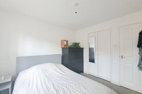 Flat 2, 144 Huish, Yeovil, BA20 1BQ