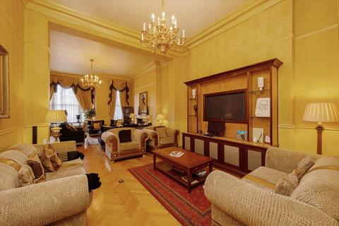 7 bedroom flat for sale, Cambridge Gate, Regent's Park, NW1