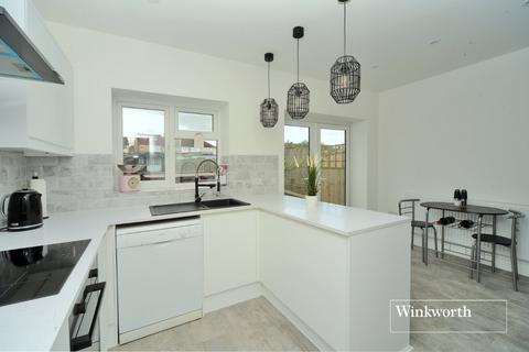 129 Henley Avenue, Sutton, SM3 9SD