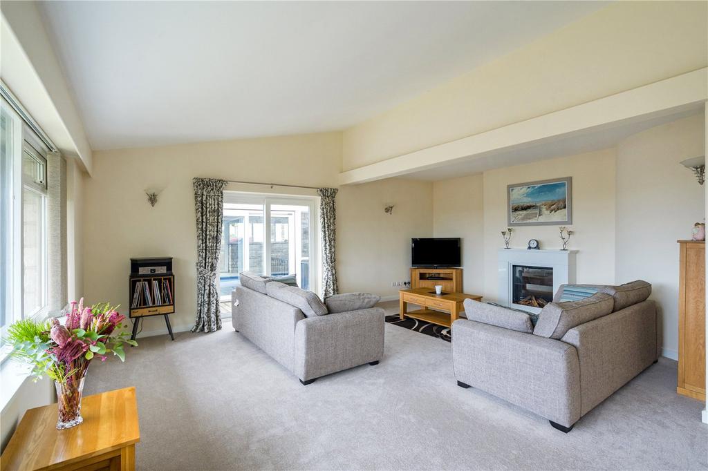 Greyfield, High Littleton, Bristol, BS39 5 bed detached house for sale