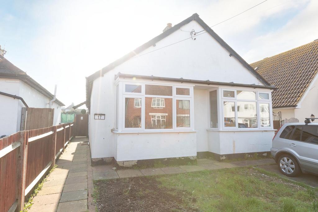 Kings Road, Birchington, CT7 2 bed detached bungalow for sale £299,995