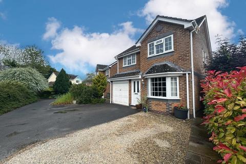 4 bedroom detached house for sale, Minster View, Warminster, BA12