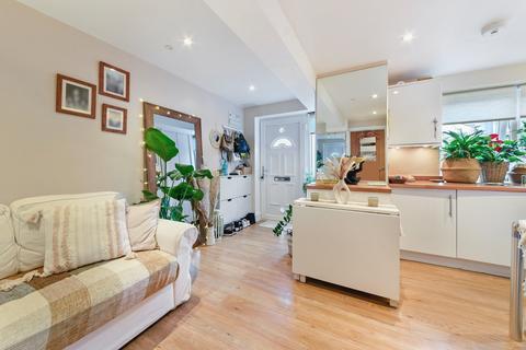 1 bedroom flat for sale, 2 Churchill Mews, Croydon CR0