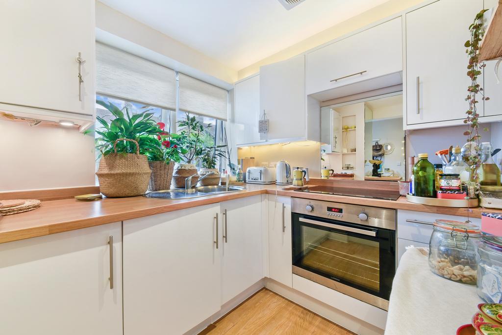 Churchill mews, 2, flat 2 (3)