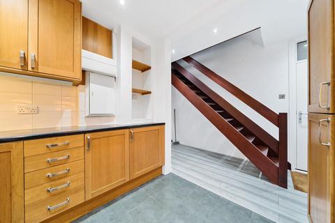 3 bedroom flat for sale - Lawn Terrace, Blackheath