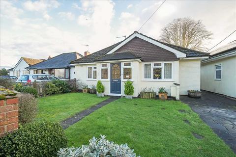 4 bedroom bungalow for sale, Astor Crescent, Ludgershall