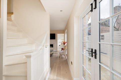2 bedroom end of terrace house for sale, Hollyberry Lane, London, NW3
