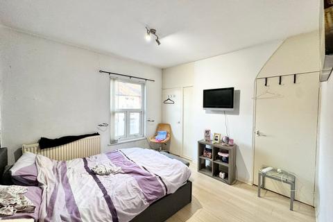 2 bedroom terraced house to rent - Grantham Street, Kensington, L6