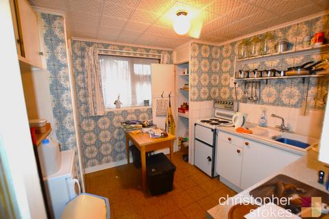 26 Stains Close, Cheshunt, Waltham Cross, EN8 9JL