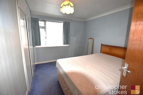 26 Stains Close, Cheshunt, Waltham Cross, EN8 9JL